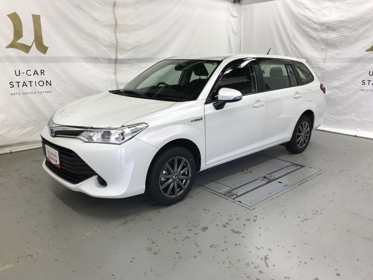 トヨタ カローラフィールダー 1 5ハイブリッド ナビ Etc アルミ 横滑防止 中古車情報 U Car Station ネッツトヨタ富山